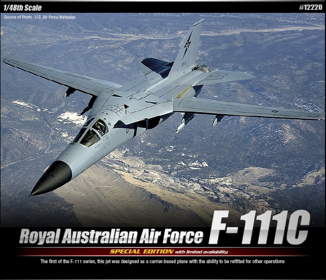 AC12220 1/48 호주공군 전폭기 F-111C